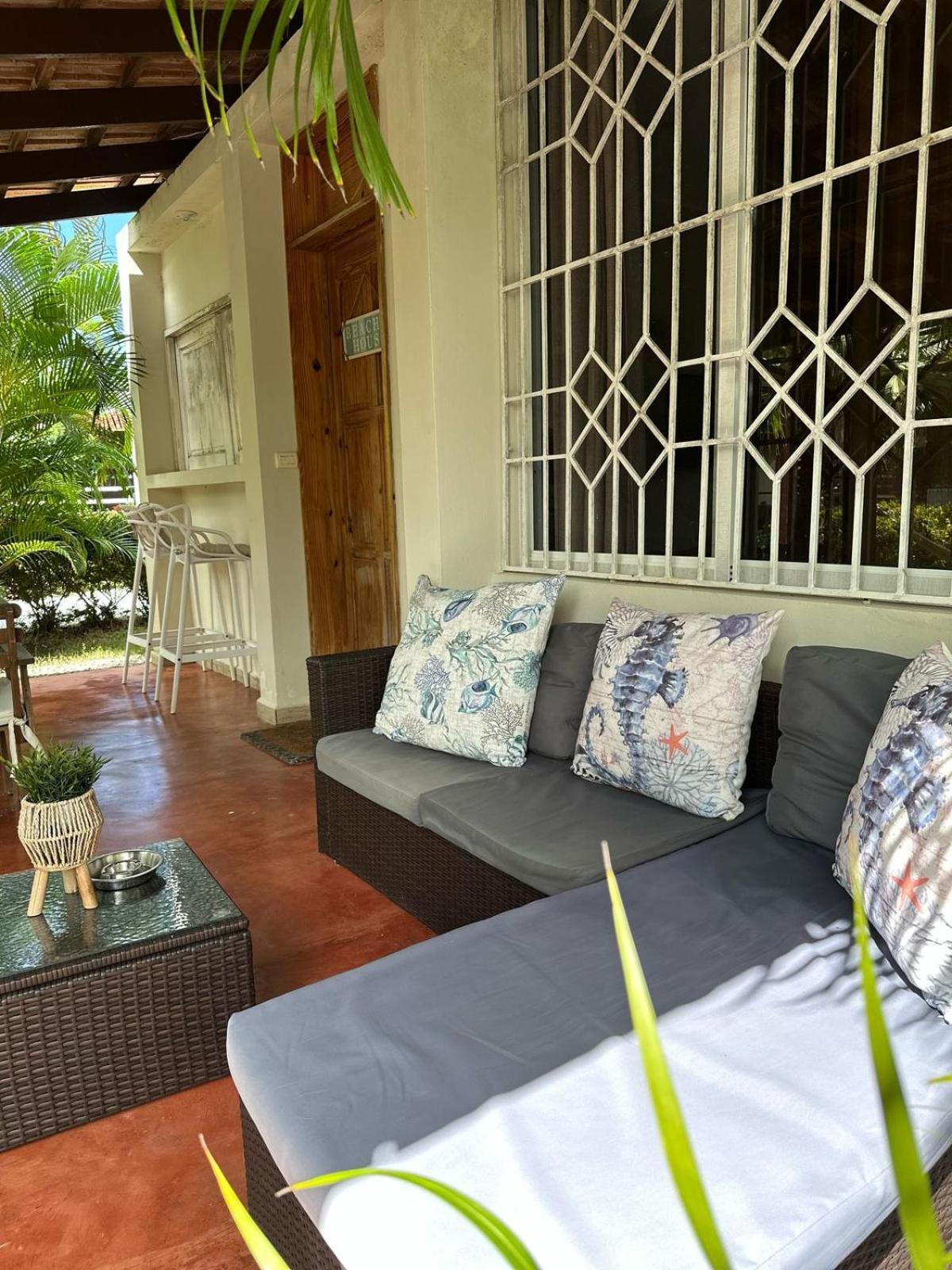 Hotel 21 Palms à Las Galeras Extérieur photo